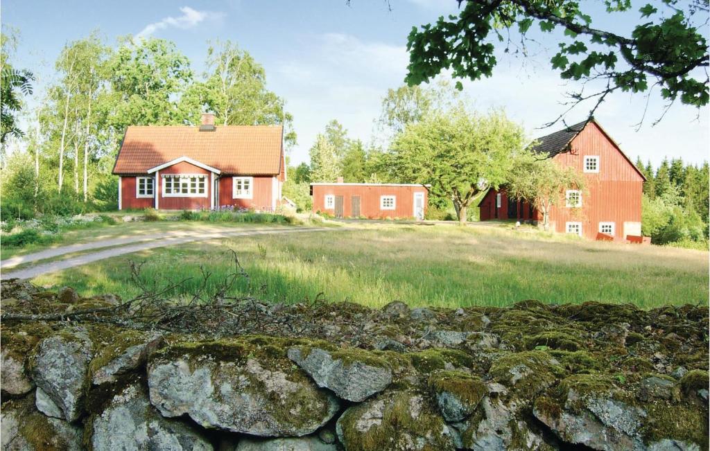 Awesome Home In Hallaryd With 3 Bedrooms