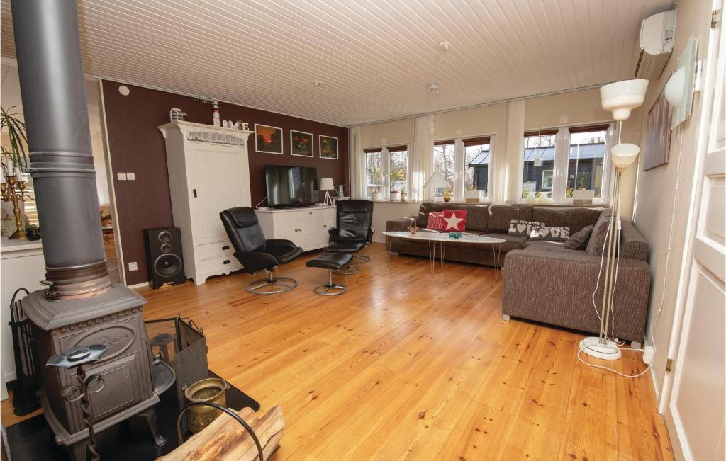 Amazing home in Ljungby with 3 Bedrooms and WiFi photo 1