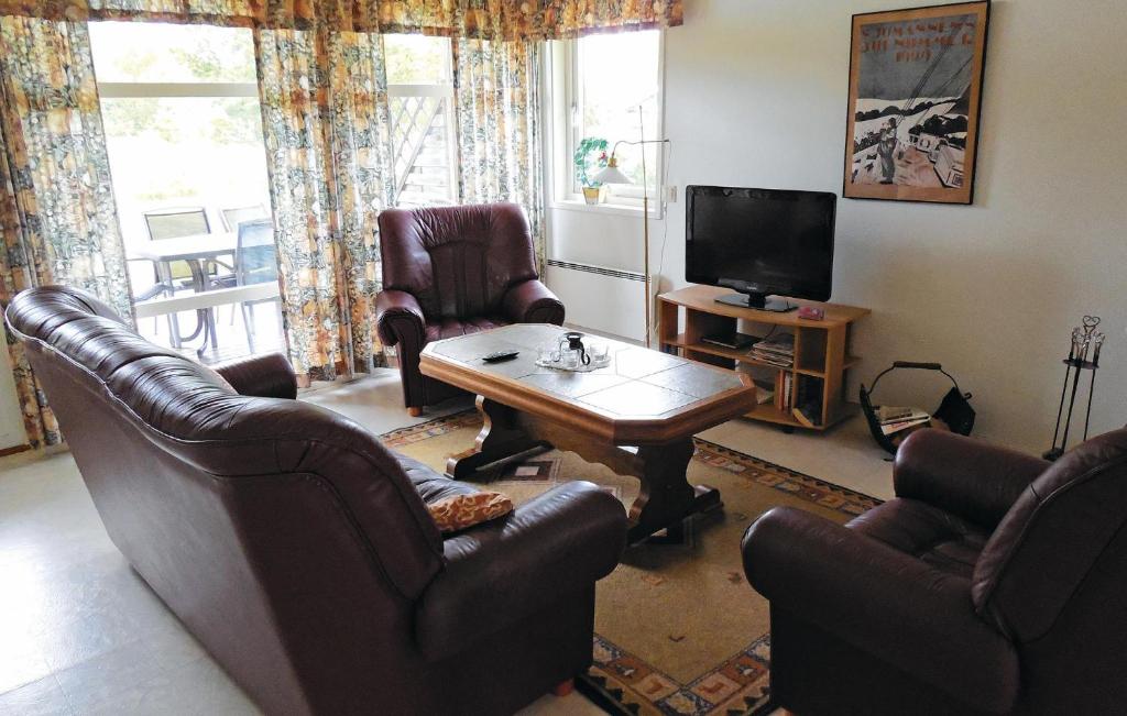 Amazing Home In Grsns With 3 Bedrooms photo 4