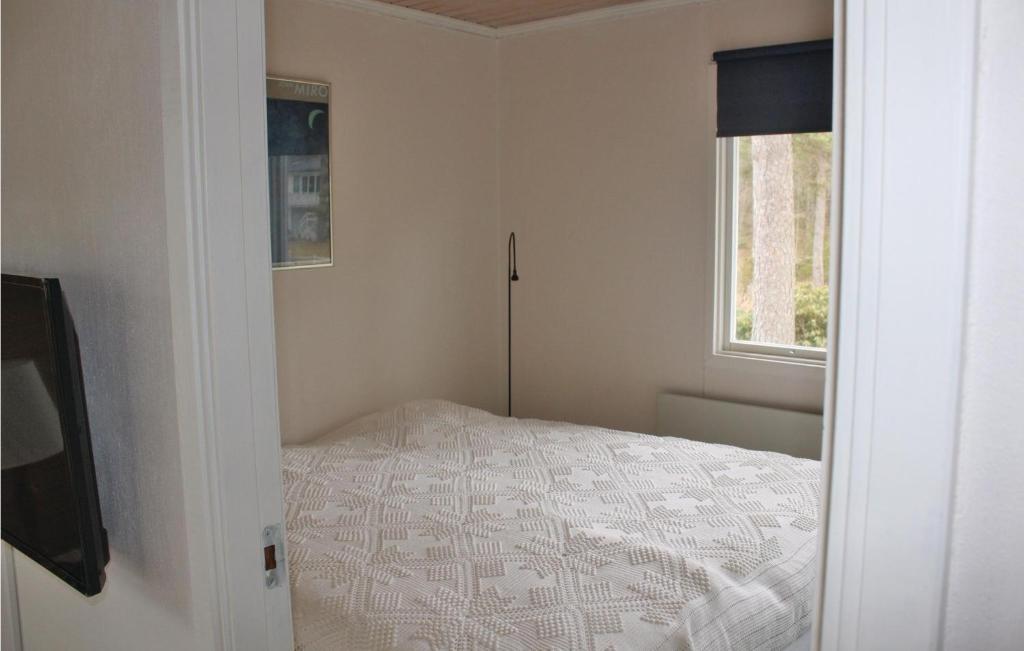 Nice Home In Strmstad With 3 Bedrooms And Wifi photo 3