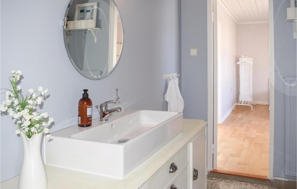 Amazing Apartment In Sdra Vi With 2 Bedrooms And Wifi photo 1