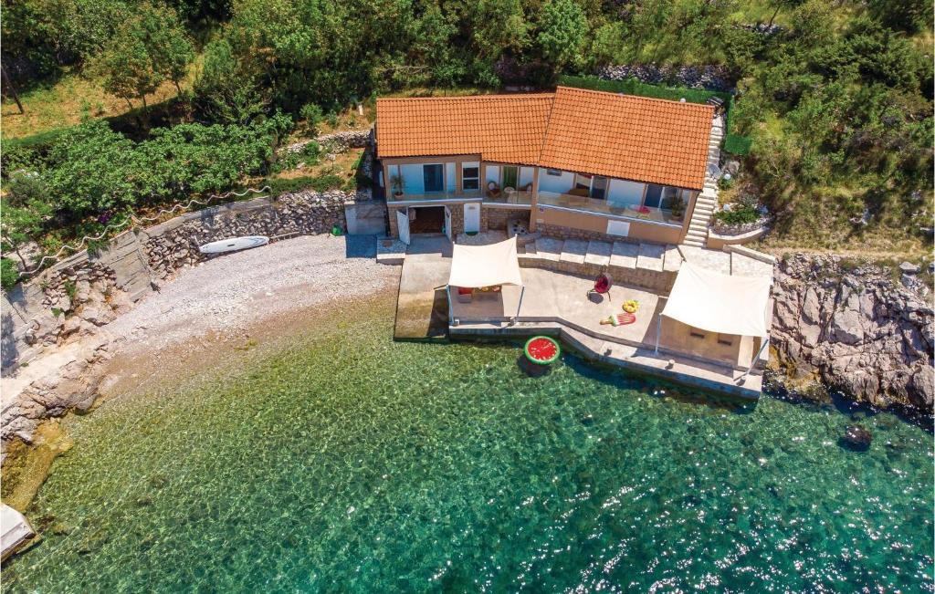 Beautiful Home In Josinovac With 2 Bedrooms, Sauna And Wifi