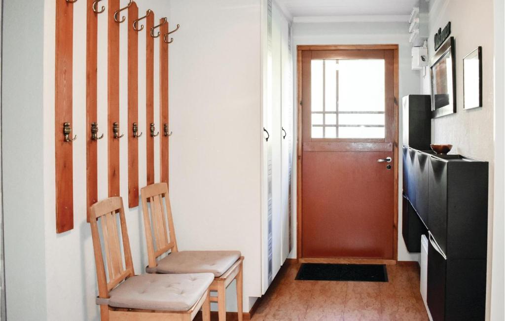Nice Home In Motala With 4 Bedrooms photo 1