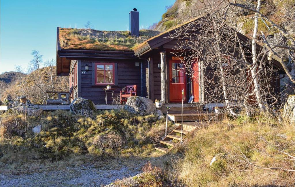 Beautiful Home In seral With 3 Bedrooms