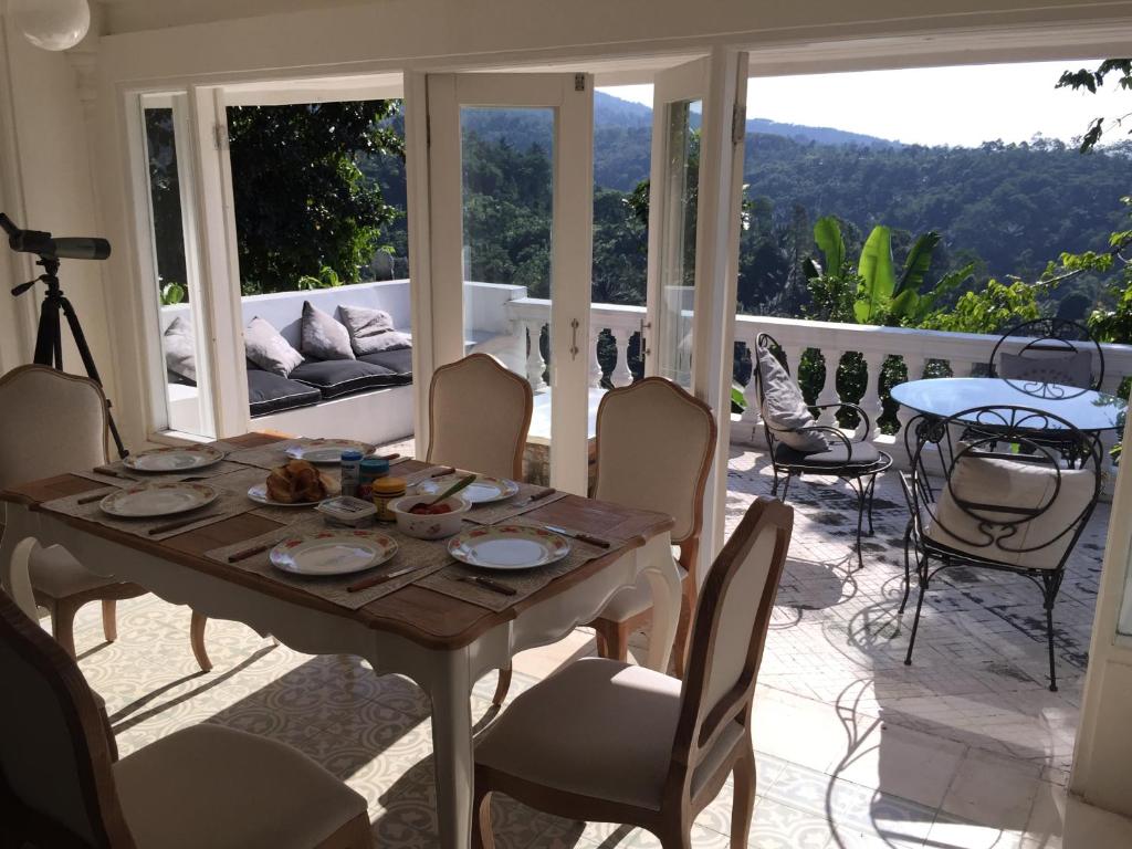 Pondok Plantation Luxury Mountain Escape Bedugul photo 1