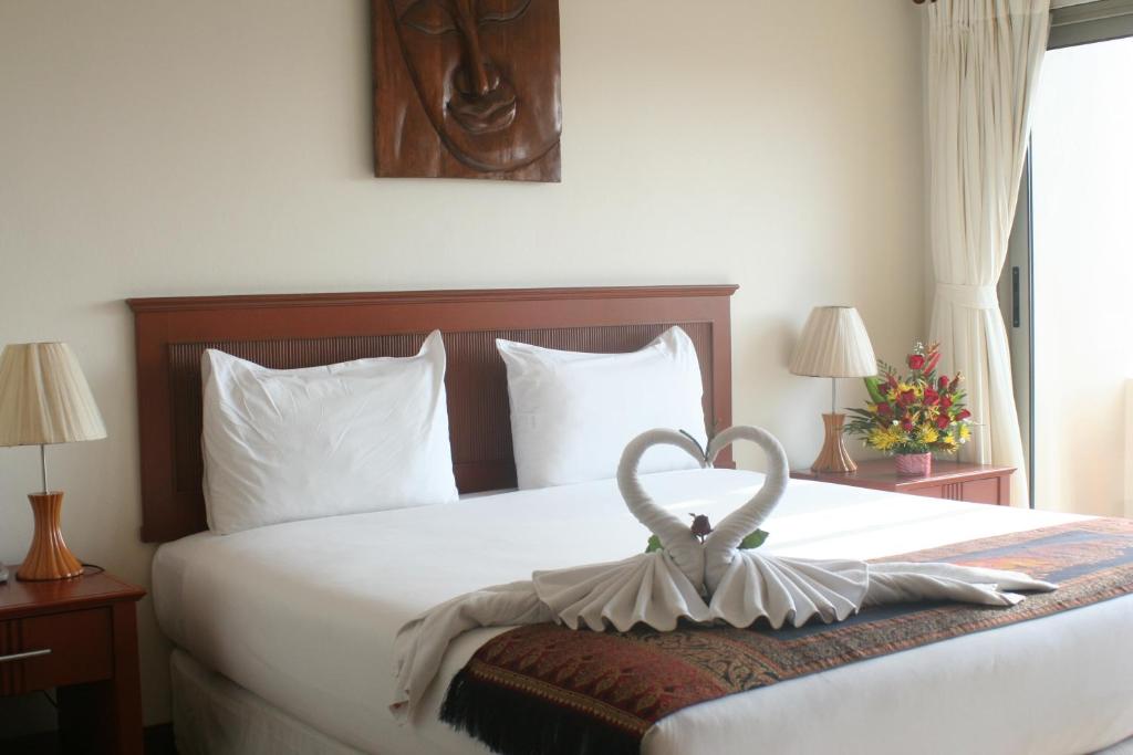 Двухместный (Улучшенный двухместный номер с 1 кроватью), Palmview Resort