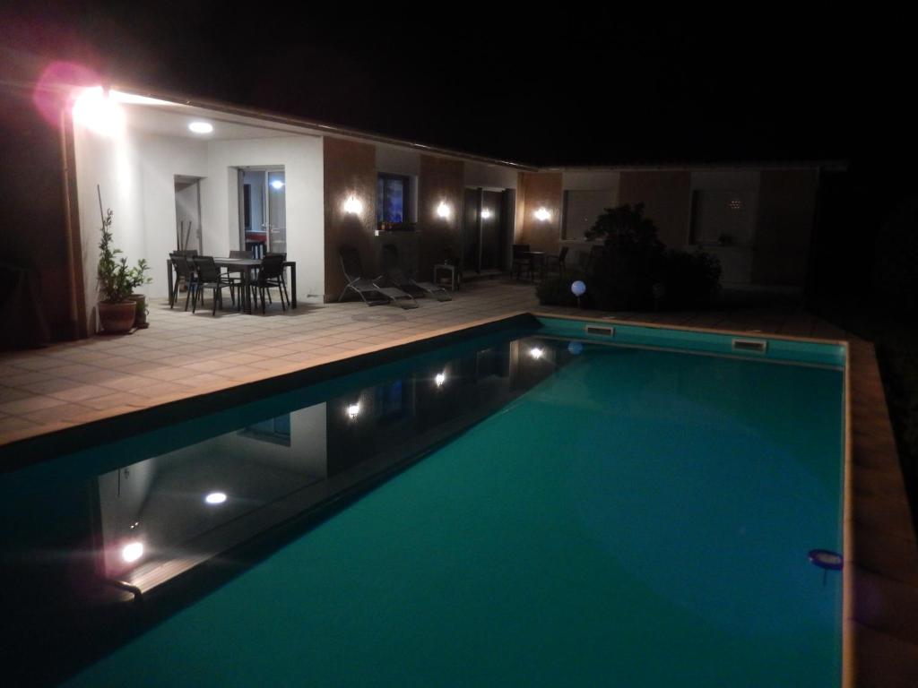 Villa De Guénifey photo 4
