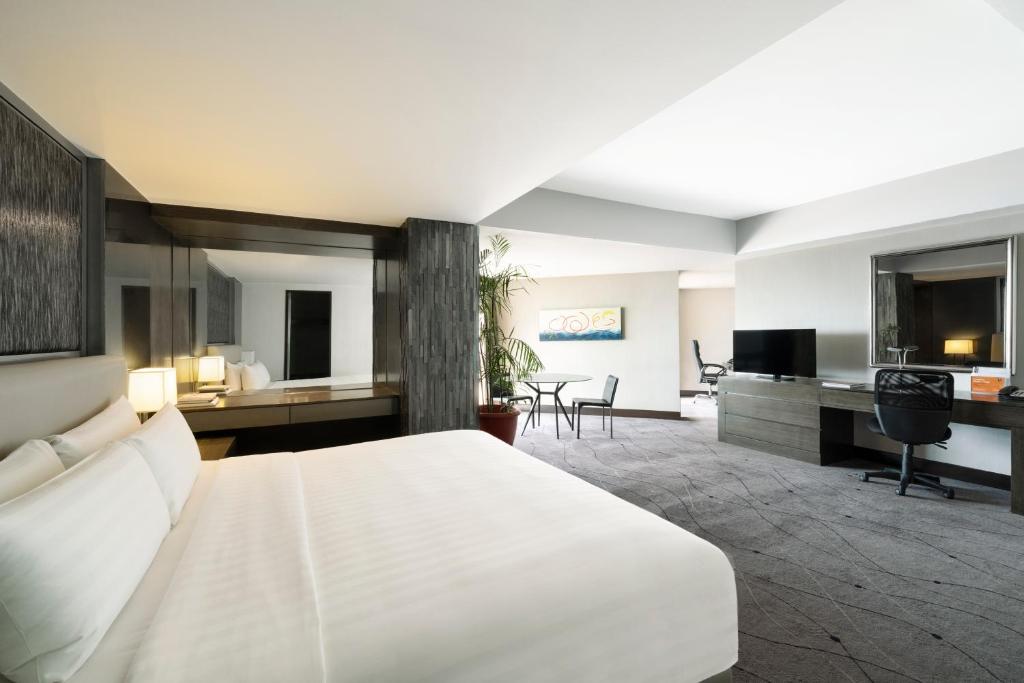 Сьюит (Люкс «Премьер»), Hotel Jen Manila by Shangri-La