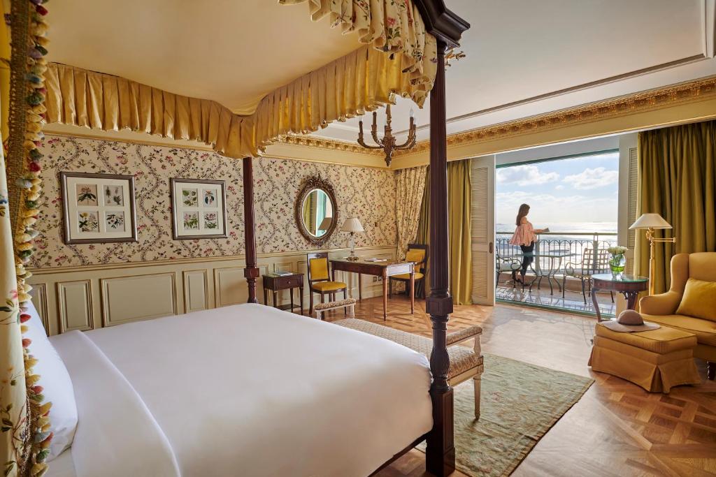 Сьюит (Люкс «Президентский» с 3 спальнями), Four Seasons Hotel Alexandria At San Stefano