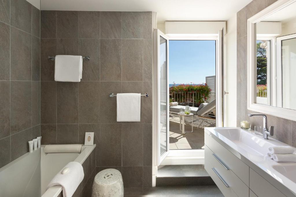 Hôtel Barrière Le Royal La Baule photo 4