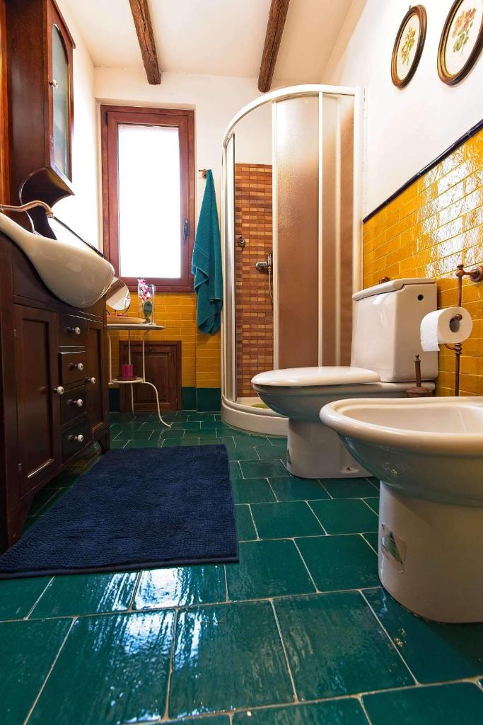 HORSE HOUSE photo 4