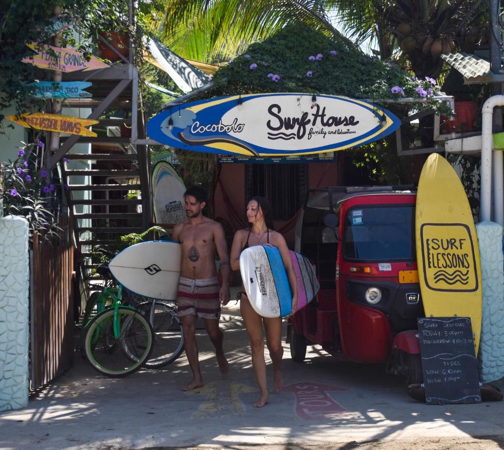 Cocobolo Surf Hotel & School photo 1
