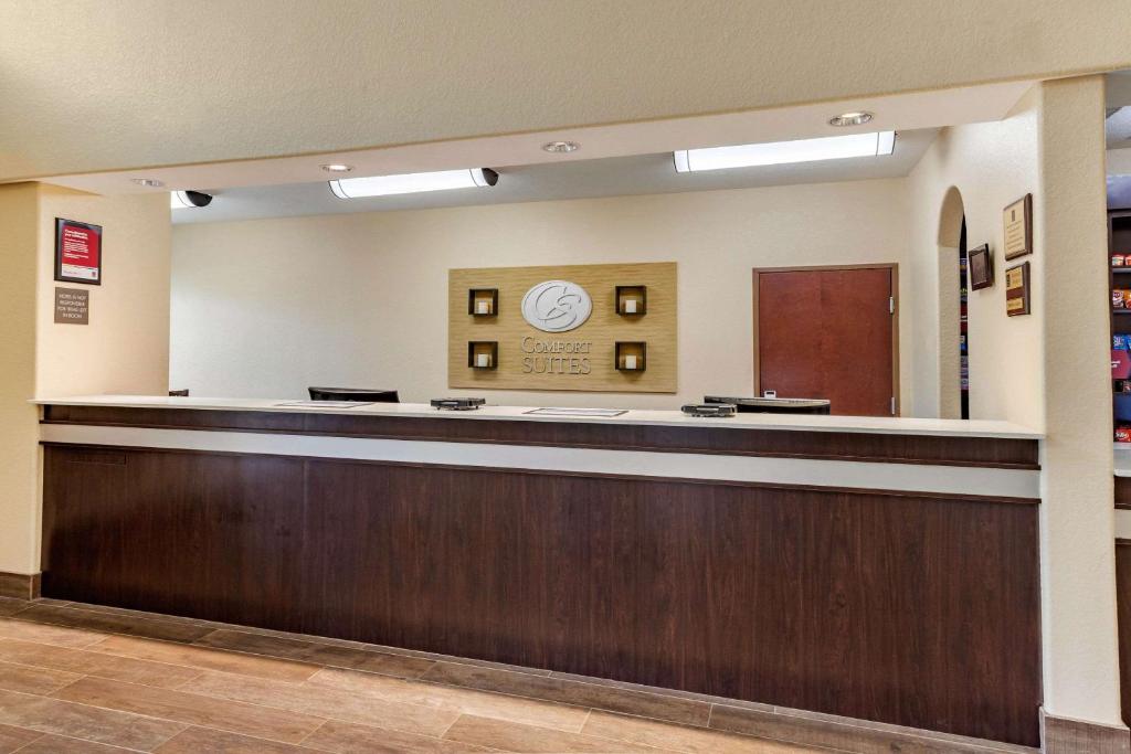 Comfort Suites Baytown I – 10 photo 3