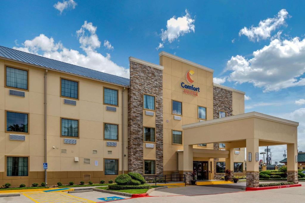 Comfort Suites Baytown I – 10 photo 1
