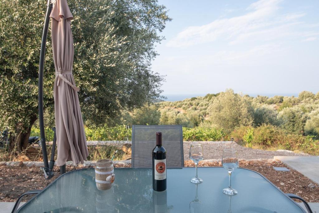 Οίνου Γη Ιθάκη - Winelandithaca photo 3