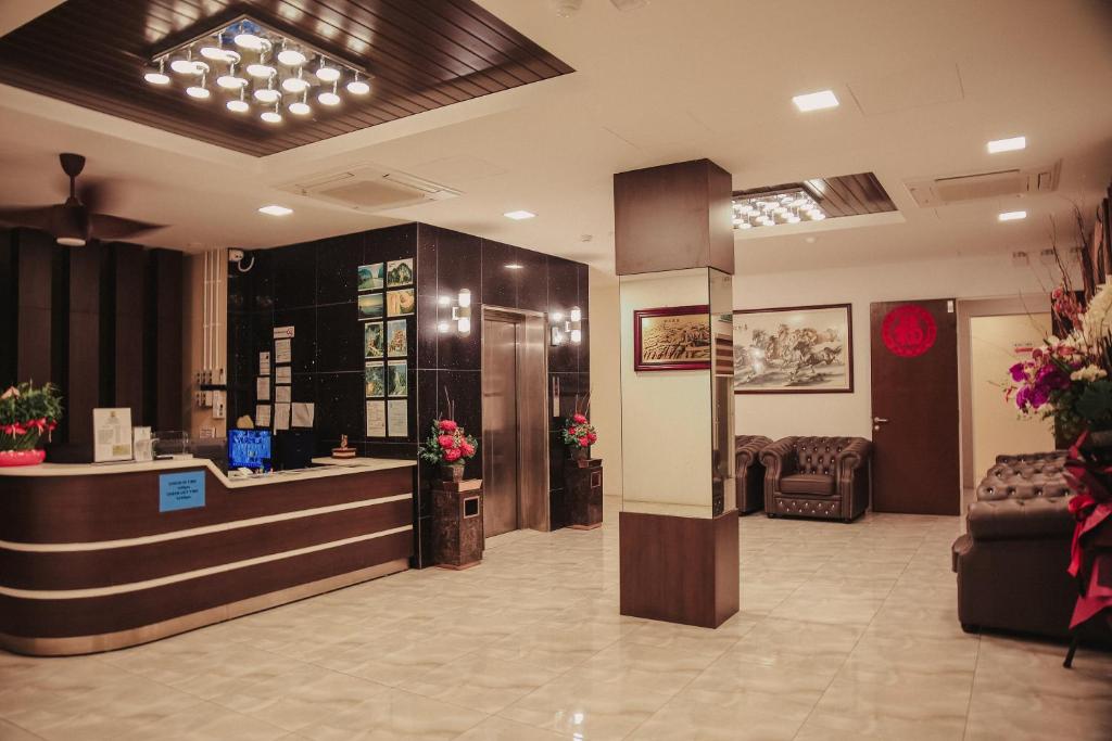 Phoenix Hotel photo 1