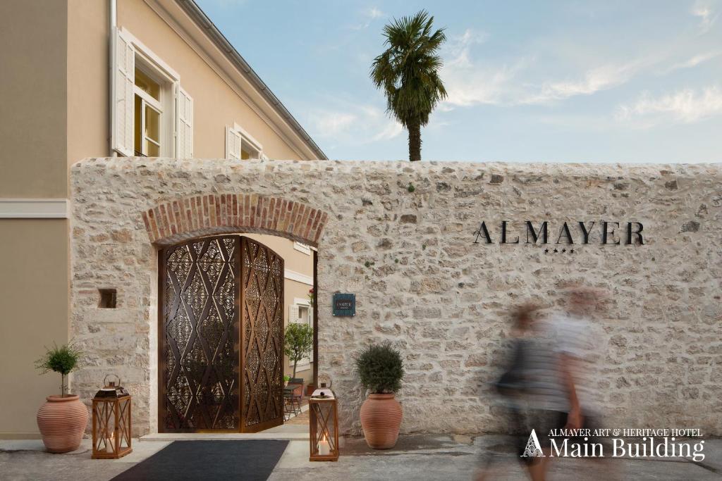Almayer Art & Heritage Hotel and Dépendance photo 2