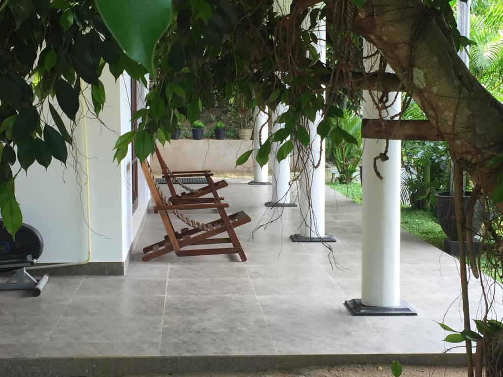Kandyan Lounge photo 1