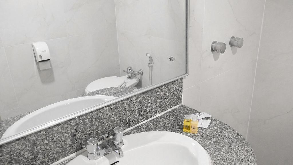 Двухместный (Двухместный номер с 2 отдельными кроватями), Отель Trang Hotel Bangkok