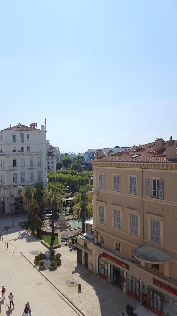 Citilet 4 Duplex, funky with large terrace photo 4