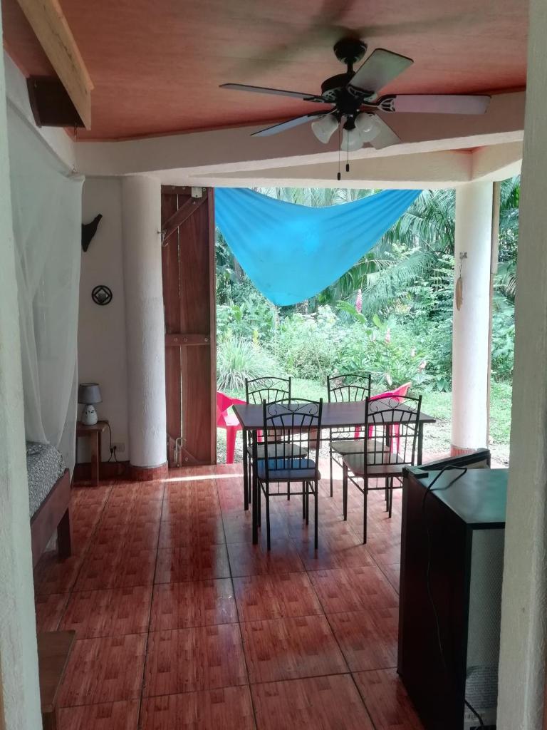 Caribbean Secret photo 1