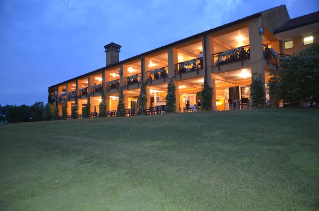 Golf Hotel Castelconturbia photo 1