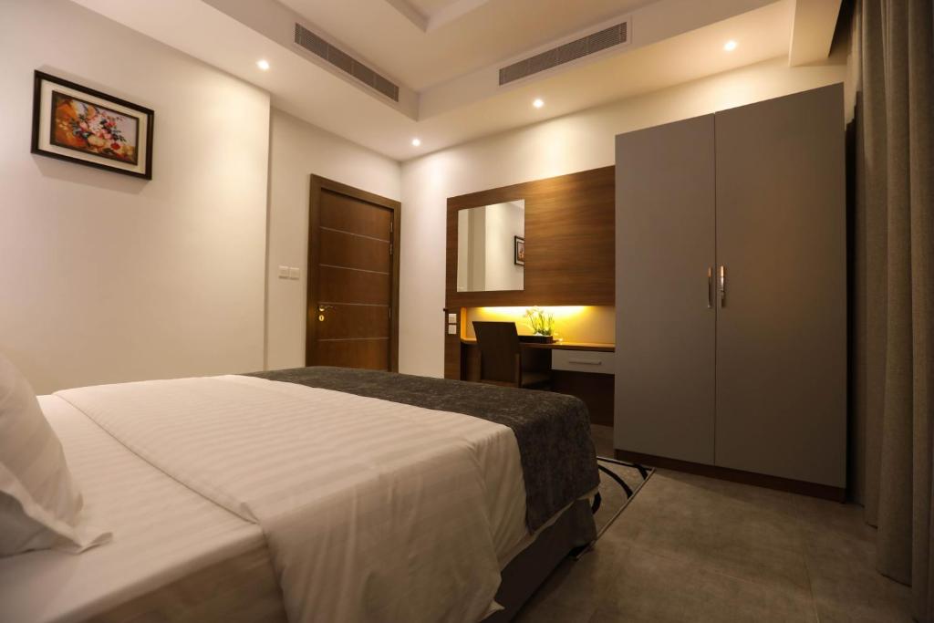 Diamond Tower Hotel photo 3
