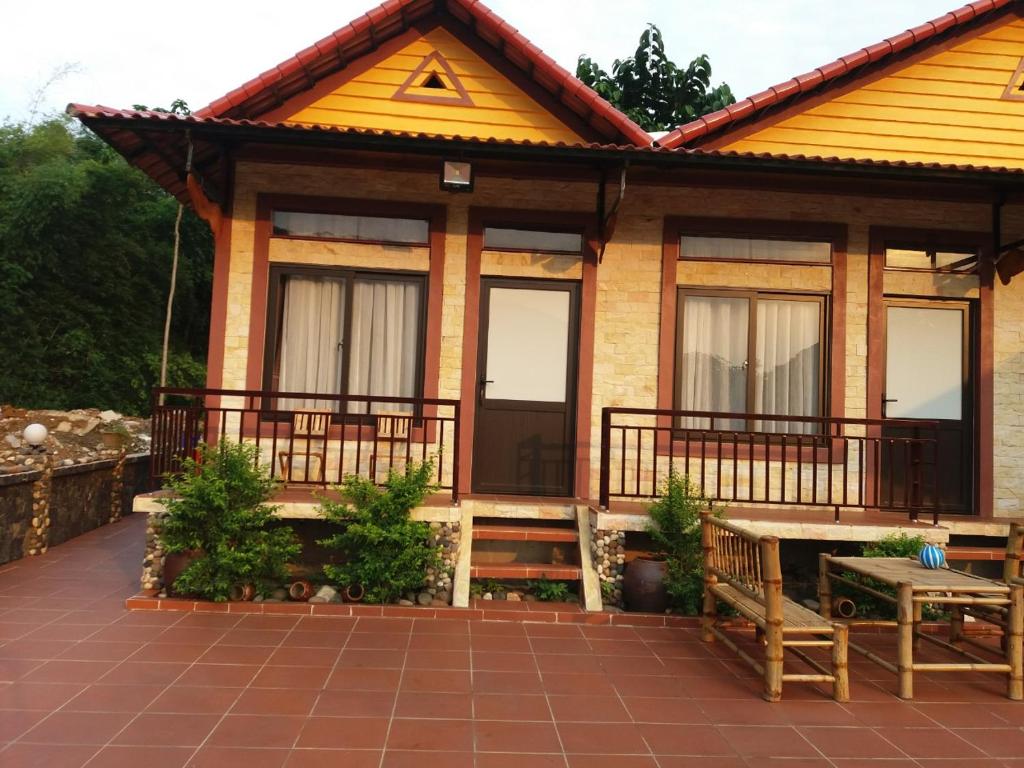 Mai Chau Xanh Bungalow