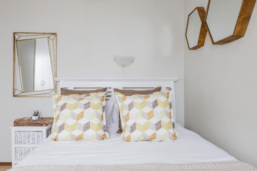Rooms of Banana palm luxury cottage