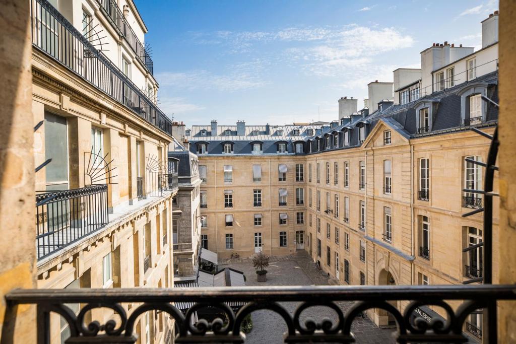 Двухместный (Улучшенный номер), Grand Hôtel Du Palais Royal