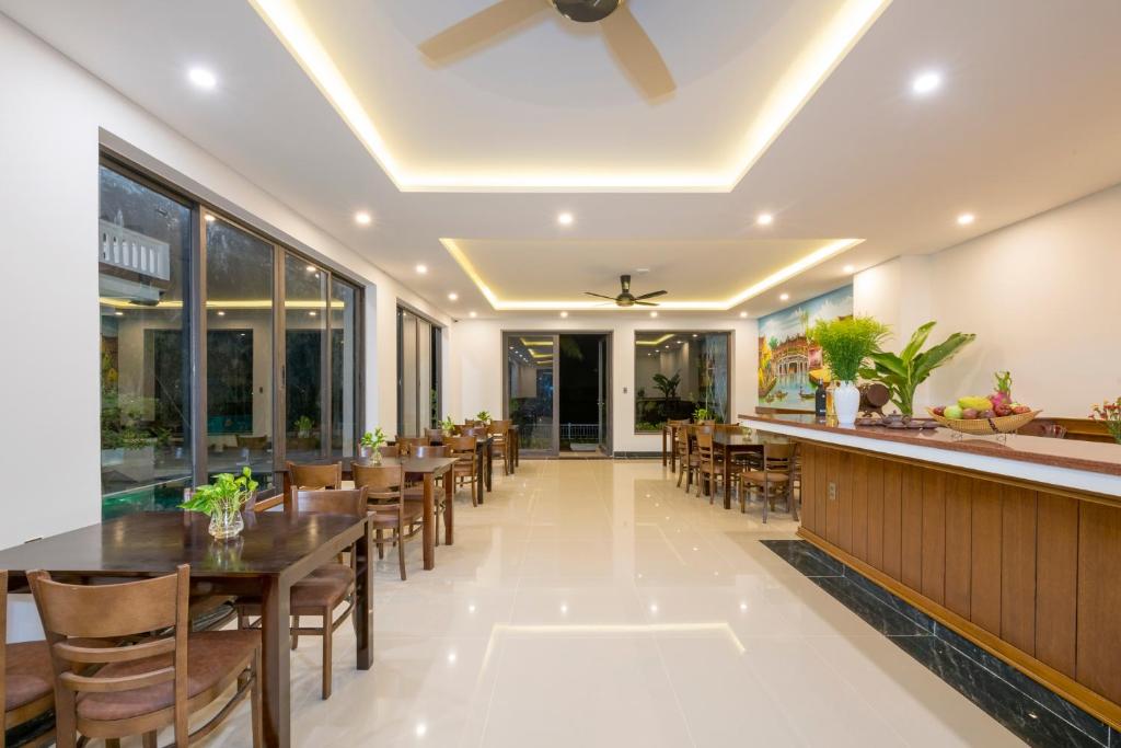 Phuc Hung Riverside Villa