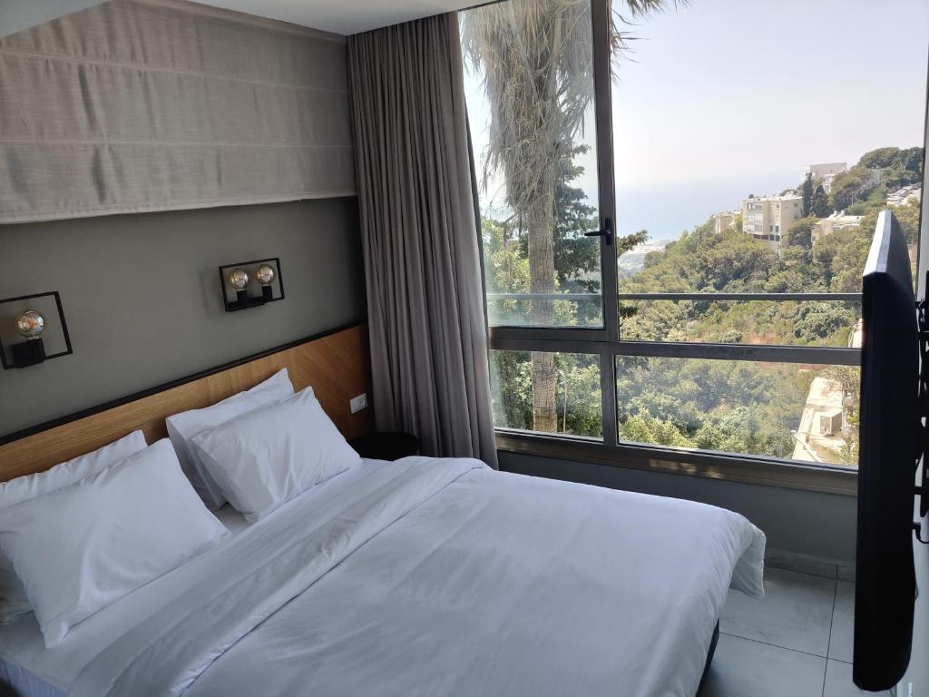 Luxury Suites by Notaly Ariel photo 4