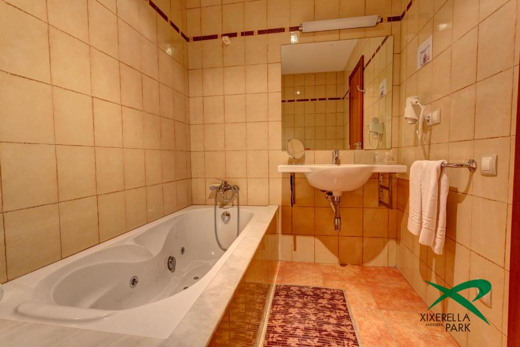 {
  "en-gb": "Apartamentos Xixerella Park Resort"
} photo 3
