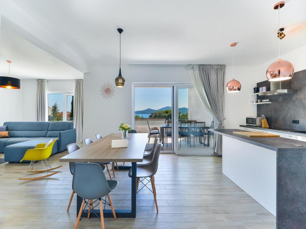 Luxury sea view villa Biograd photo 2
