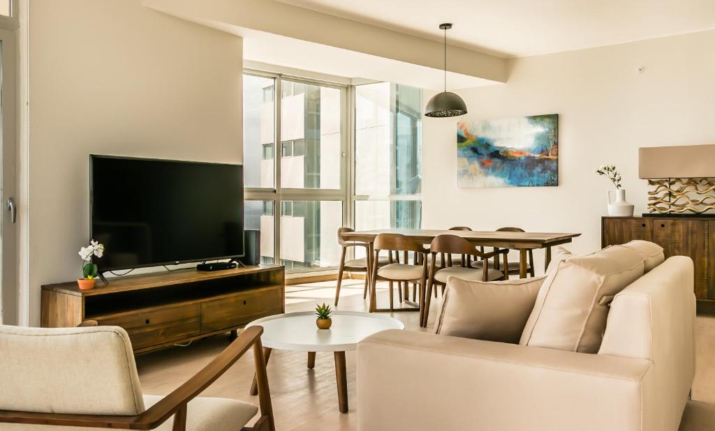 Best Accommodation Ocean View Apartment - PH Quartier Del Mar photo 1