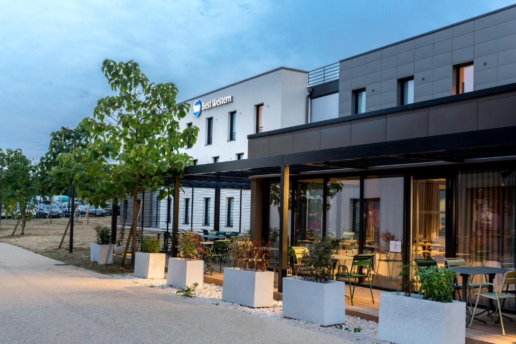 BEST WESTERN HOTEL DIJON QUETIGNY photo 3