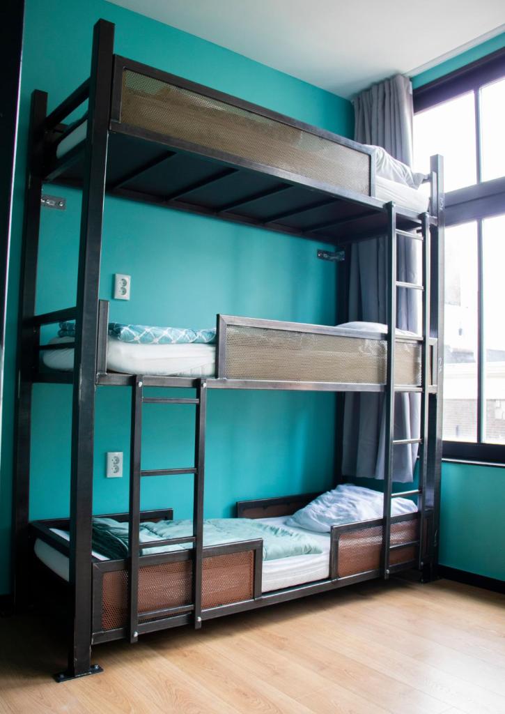 Номер (Кровать в общем 14-местном номере для мужчин и женщин [SC]), Amsterdam Hostel Leidseplein