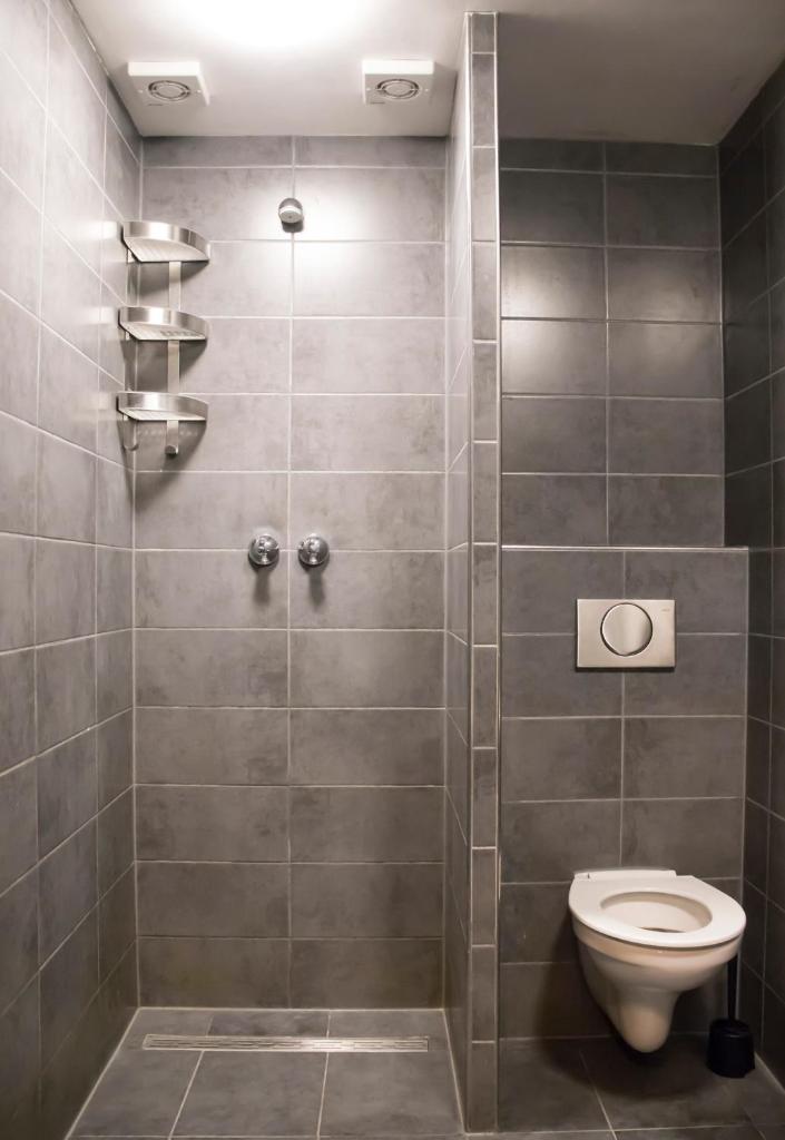 Номер (Кровать в общем 8-местном номере для мужчин и женщин), Amsterdam Hostel Leidseplein