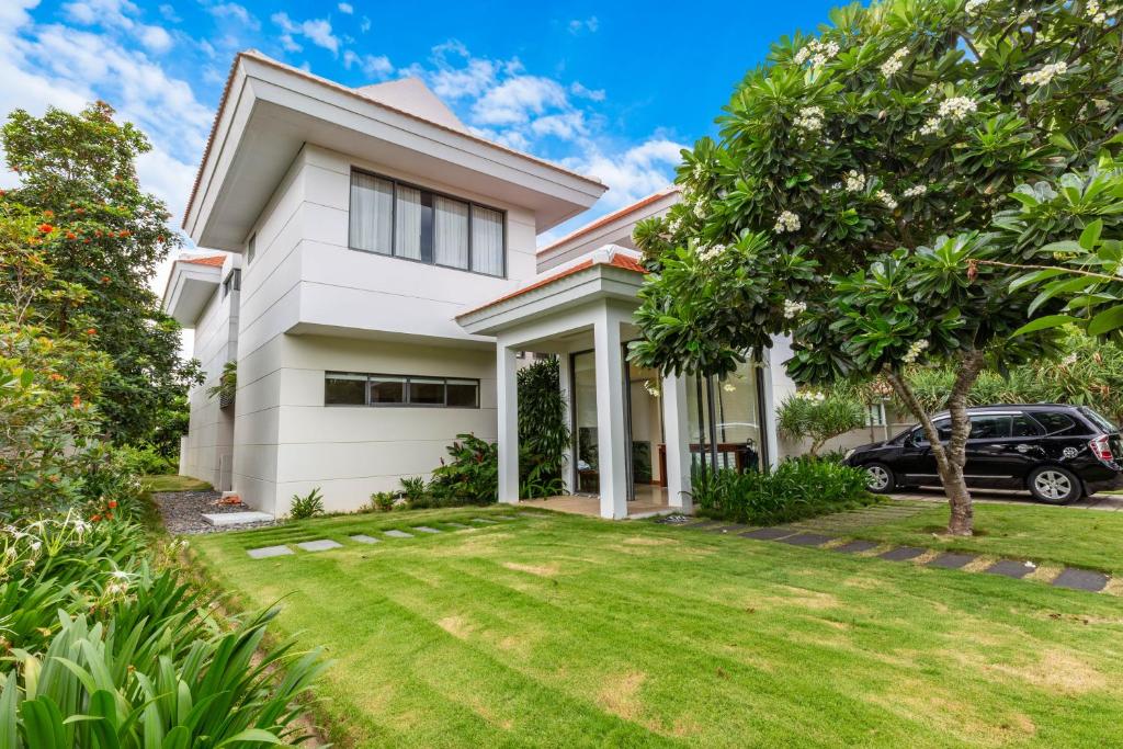 Ocean Luxury Villas Danang