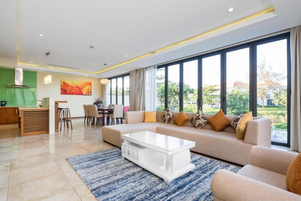 Ocean Luxury Villas Danang