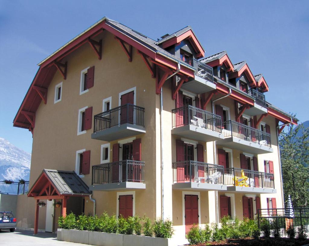 Lagrange Vacances Les Arolles photo 1