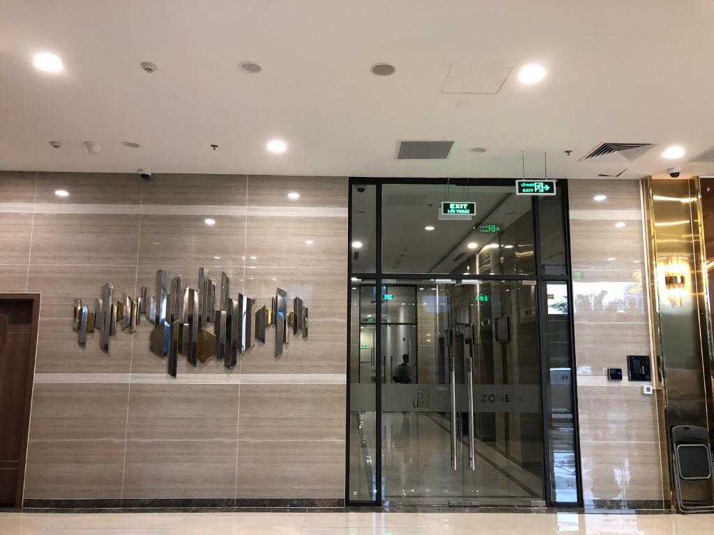 Luxury Condotel 2BR/30F Vinhomes Skylake Keangnam