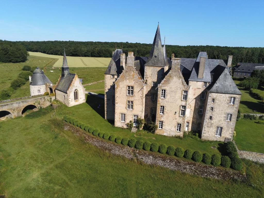 Chateau de Bourgon photo 4