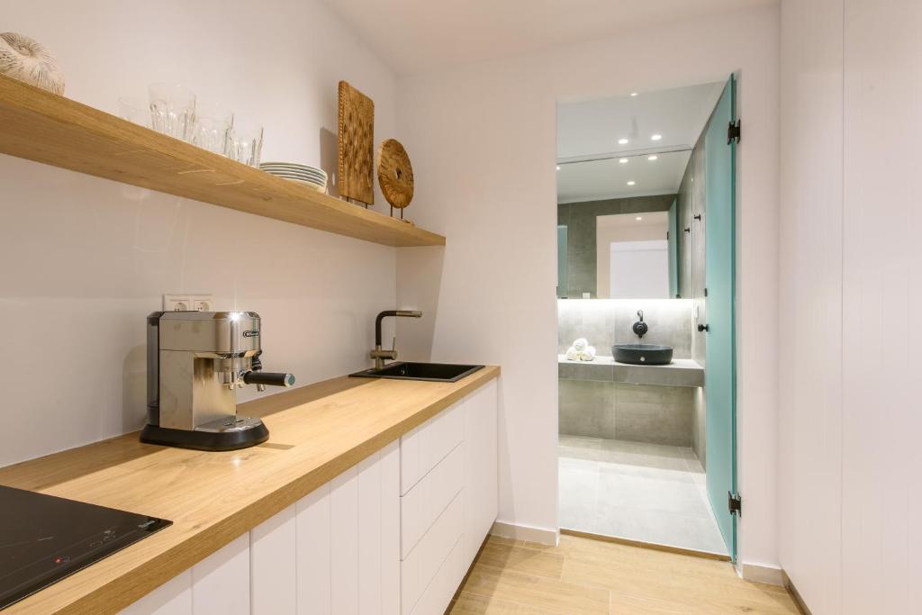 Matala Luxury Apartments photo 4
