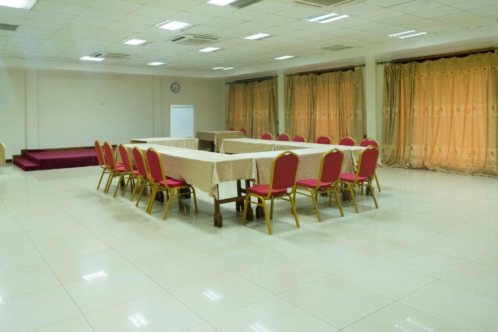 Kayegi Hotel Mbale photo 3