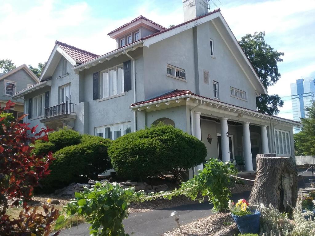 Hanover House Bed and Breakfast photo 2