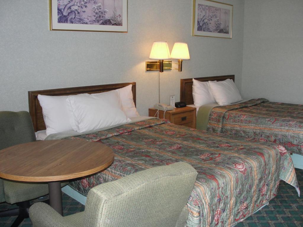 Budget Inn photo 4