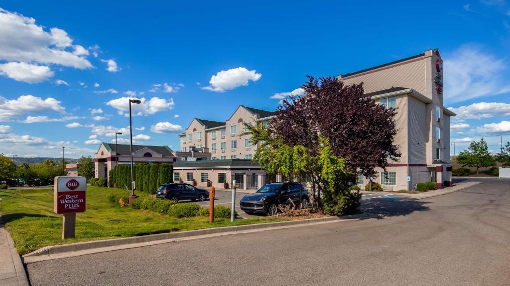 Best Western Plus Liberty Lake Inn image