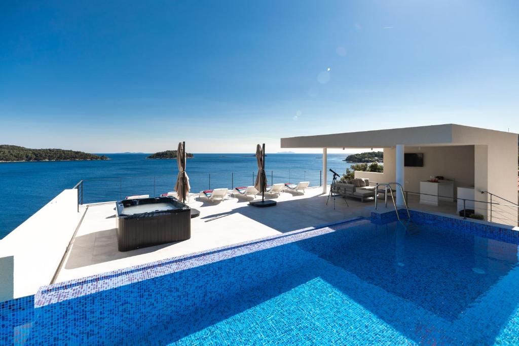 Villa Desire