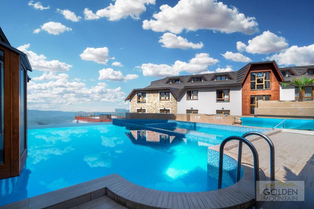 Apartments Gold Lux photo 4